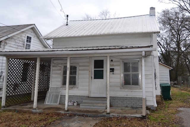 view of front of property