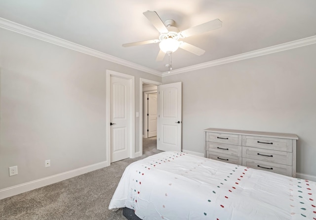 bedroom featuring ceiling fan, carpet floors, and crown molding