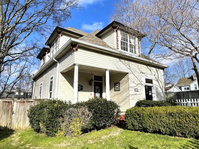 view of front of house