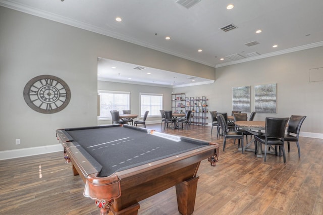 rec room with hardwood / wood-style floors, crown molding, and pool table