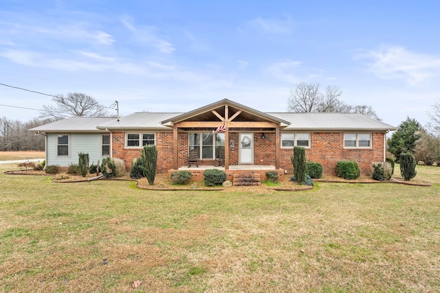 ranch-style home with a front yard