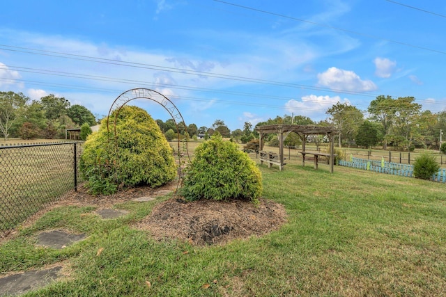 view of yard featuring a pergola