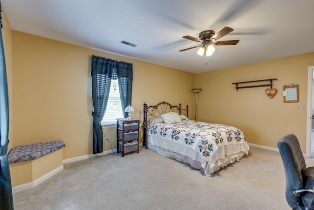 bedroom featuring carpet floors and ceiling fan