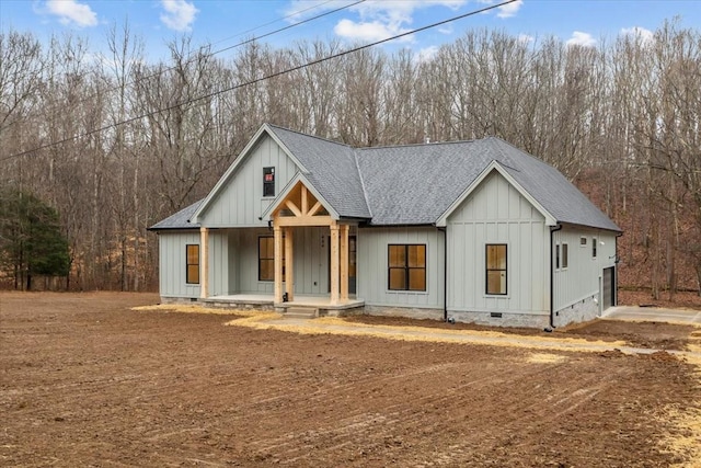 modern farmhouse style home featuring a porch