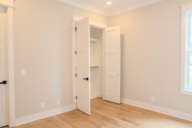 unfurnished bedroom featuring light hardwood / wood-style flooring