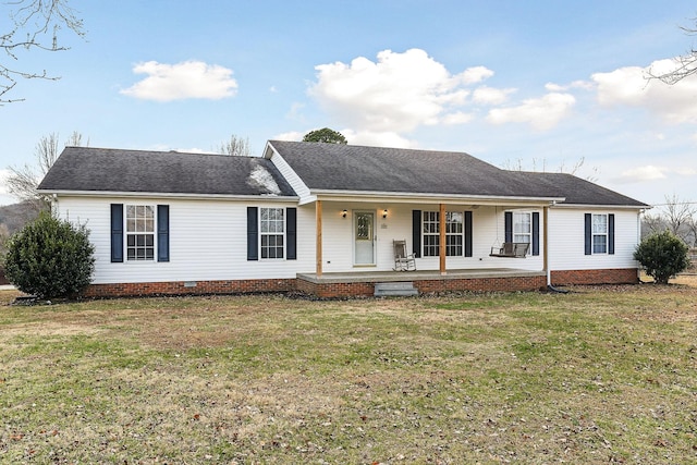 single story home featuring a porch and a front lawn