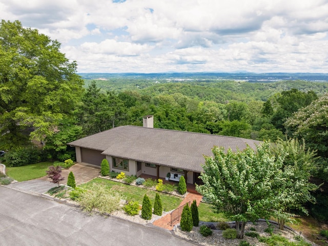 540 N Crest Ct, Chattanooga, TN 37404 - view of subject property featuring a heavily wooded area