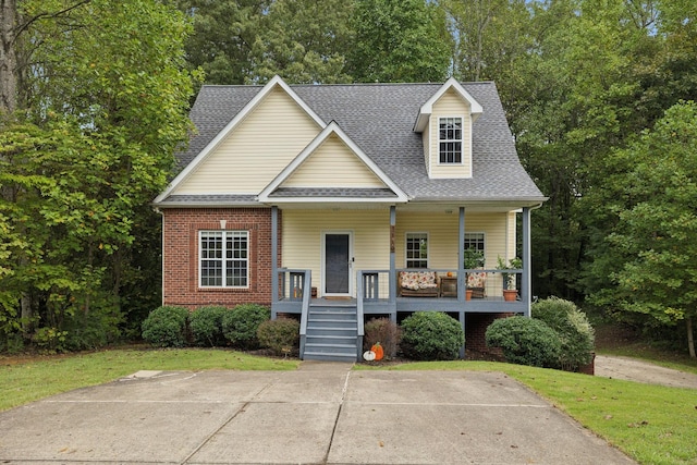 view of front of home featuring covered porch