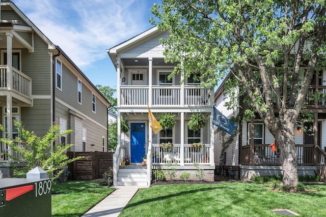 view of front of house featuring a front yard