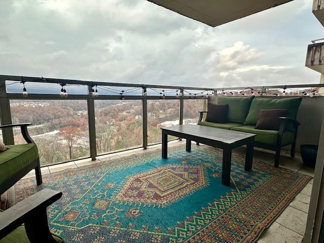 balcony featuring an outdoor living space