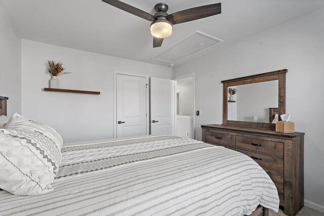 bedroom featuring ceiling fan