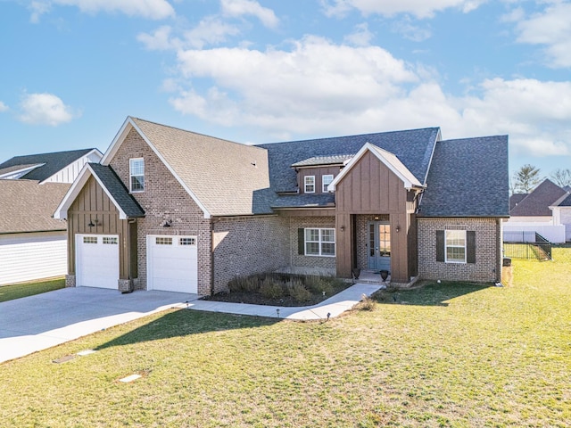 view of front of house with a front lawn