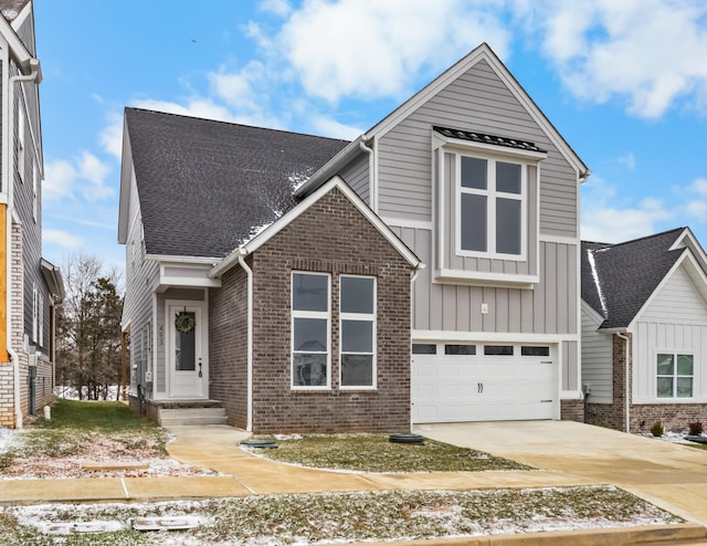 view of front of house featuring a garage