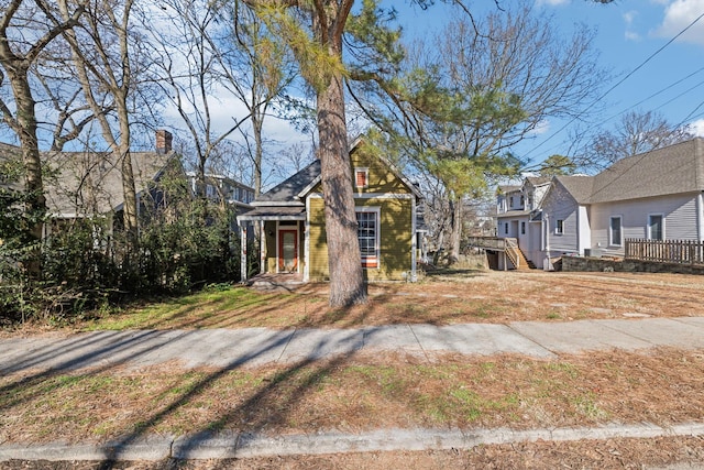 view of front of property