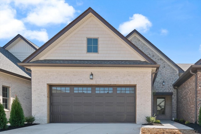 view of front facade with a garage