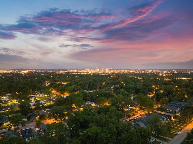 view of aerial view at dusk