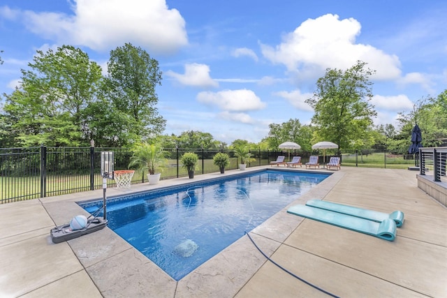350 Baxter Rd, Murfreesboro, TN 37130 - view of swimming pool with fence and a patio area