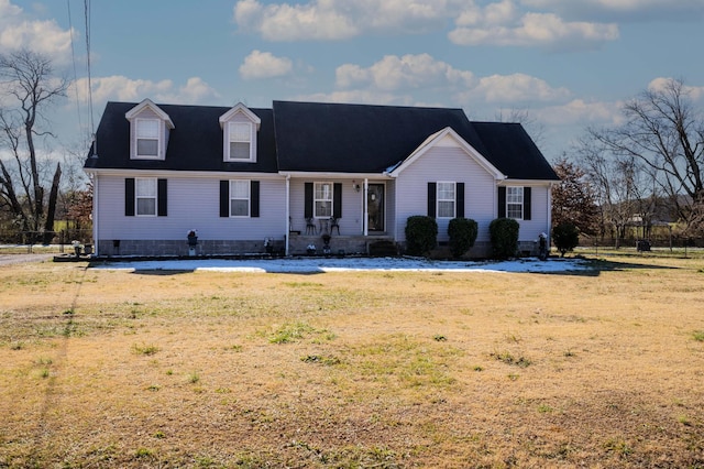 view of front of house featuring a front yard