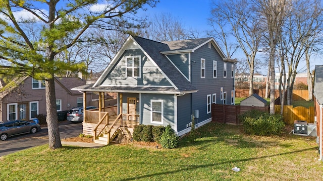 view of front of house with a front yard