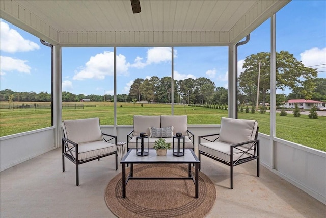 view of sunroom / solarium