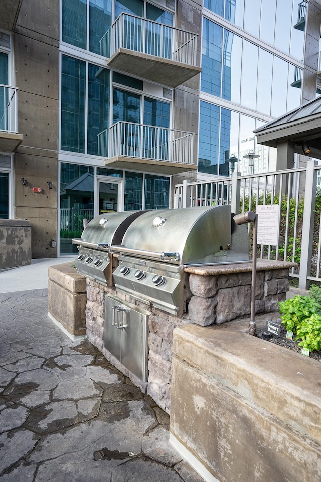 view of patio / terrace featuring area for grilling and grilling area