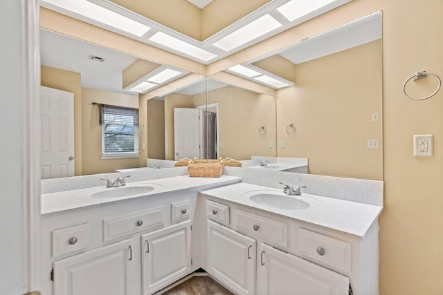 bathroom with vanity