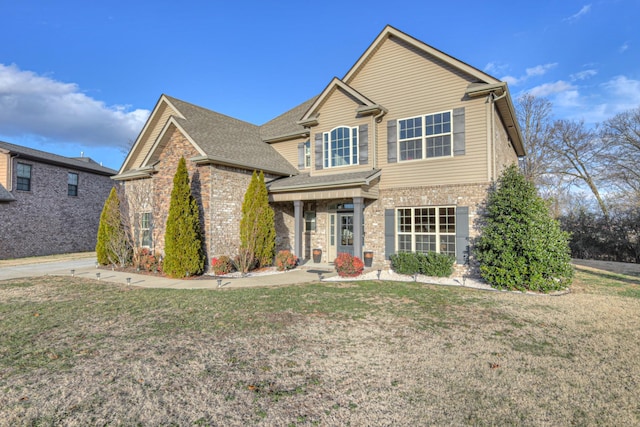 view of front of property with a front yard