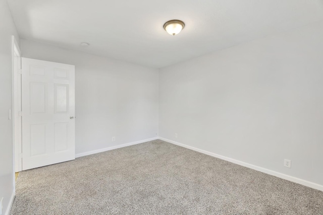 empty room with carpet