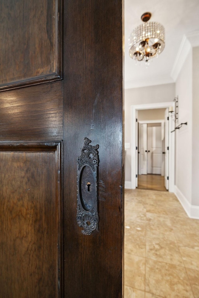 room details featuring crown molding