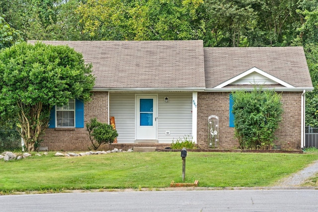 view of front of house with a front yard