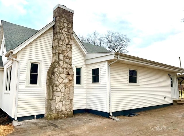 view of home's exterior