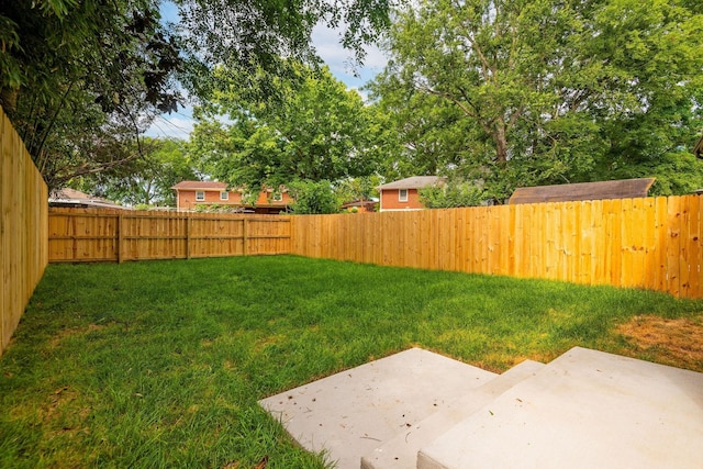 view of yard with a patio