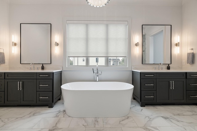 bathroom featuring a bathtub and vanity