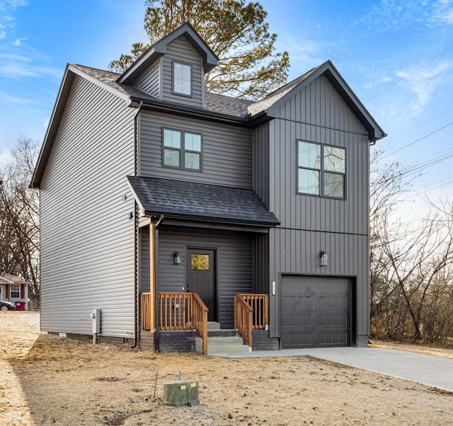 view of front of house featuring a garage