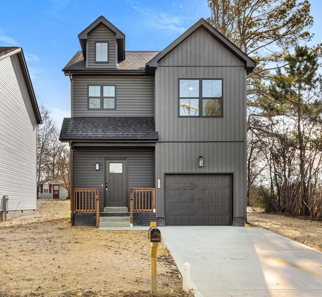 view of front of house featuring a garage