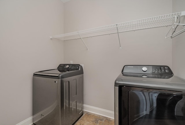 laundry area featuring washer and clothes dryer