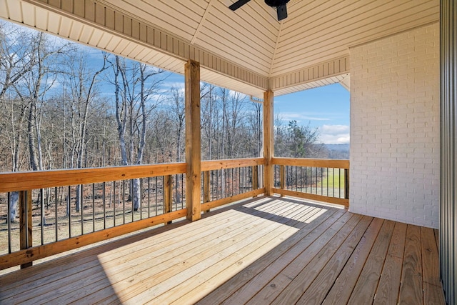 deck with ceiling fan