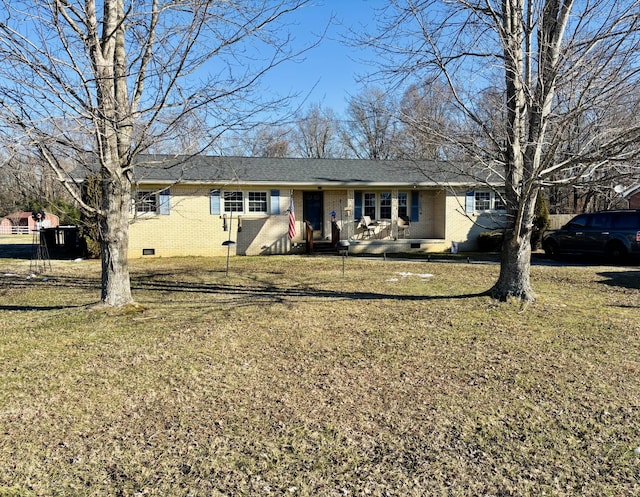 ranch-style house with a front yard