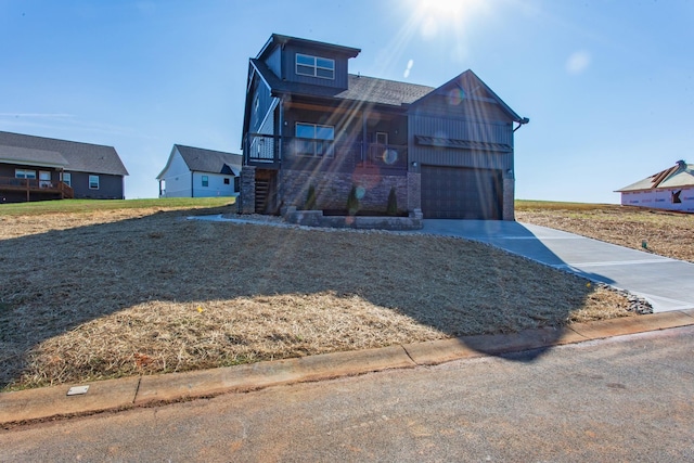 view of front facade featuring a garage