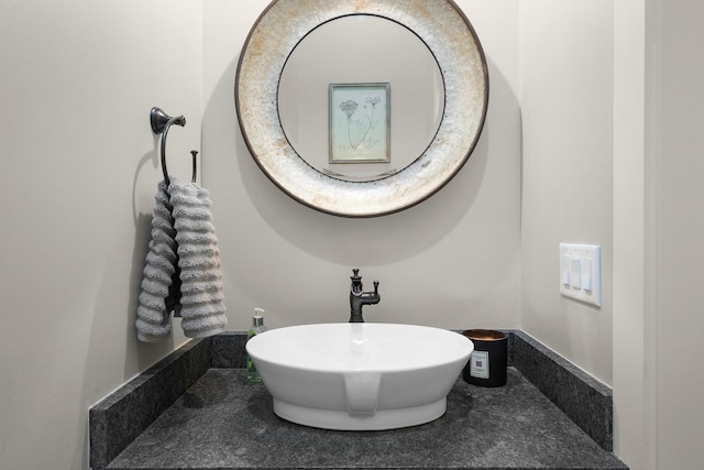 bathroom featuring sink