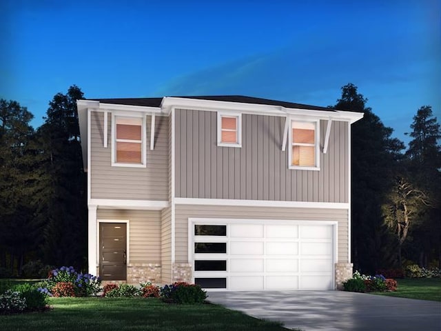 view of front of house featuring a garage