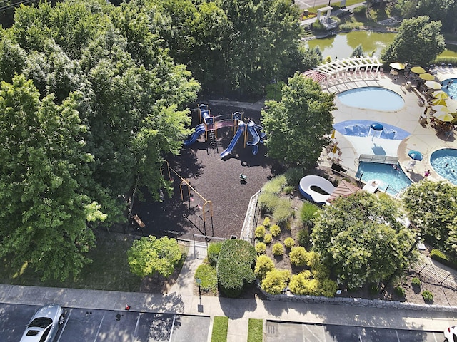 bird's eye view featuring a water view