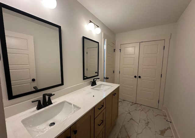 bathroom with vanity