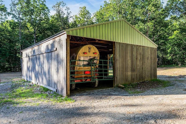 view of outdoor structure