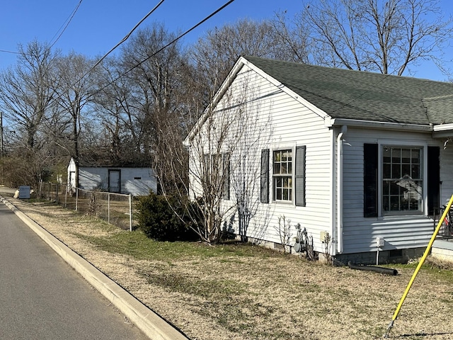 view of home's exterior