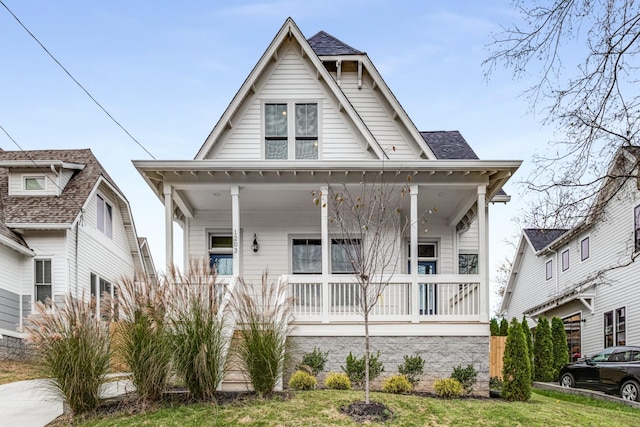 view of front of home with covered porch