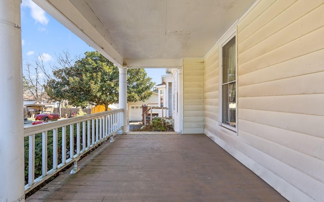 view of patio featuring covered porch