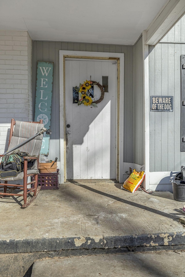 view of entrance to property