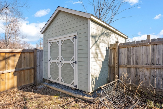 view of outbuilding