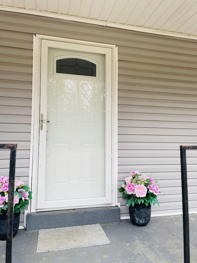 view of entrance to property